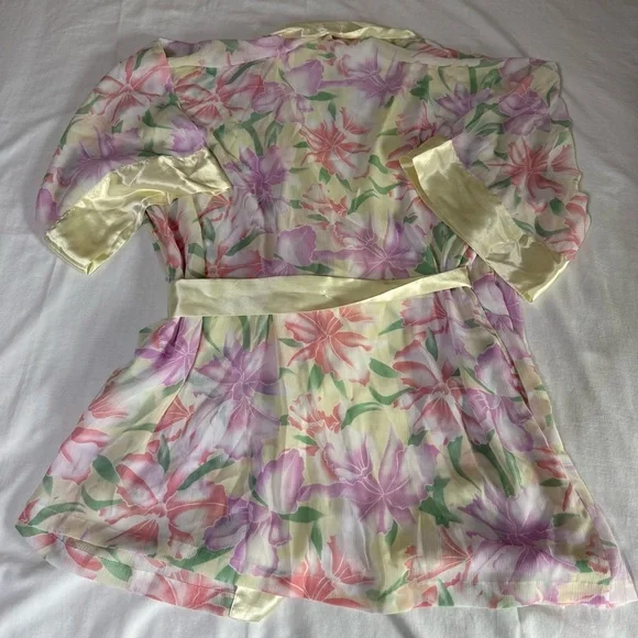 Vintage Victoria’s Secret Gold Label Satin Robe Tie Sleep Shirt One Size Floral - Picture 8 of 8